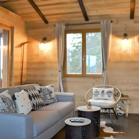 アパート Cozy In